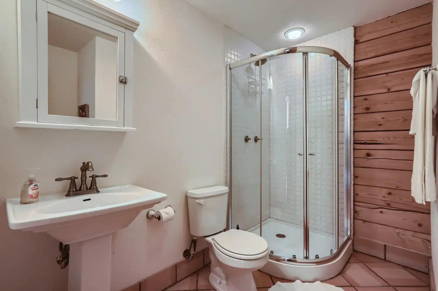 Cowboy Surf Lodge 3 017 280TimmeronRdWimberleyTXWe