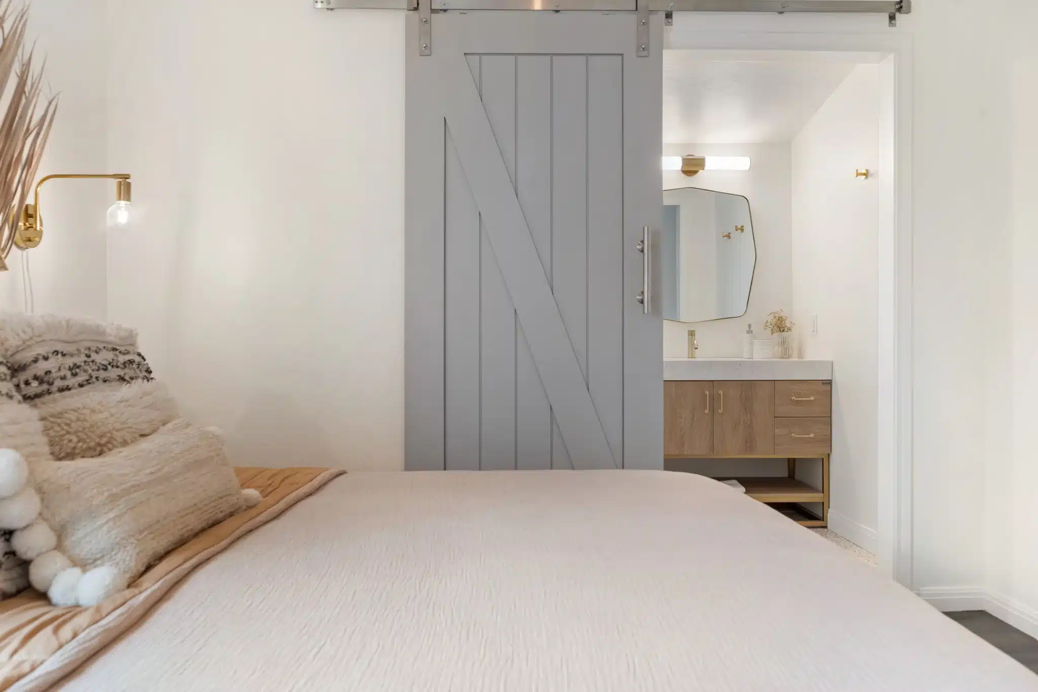 The Lone Palm House 3 1E3A4290