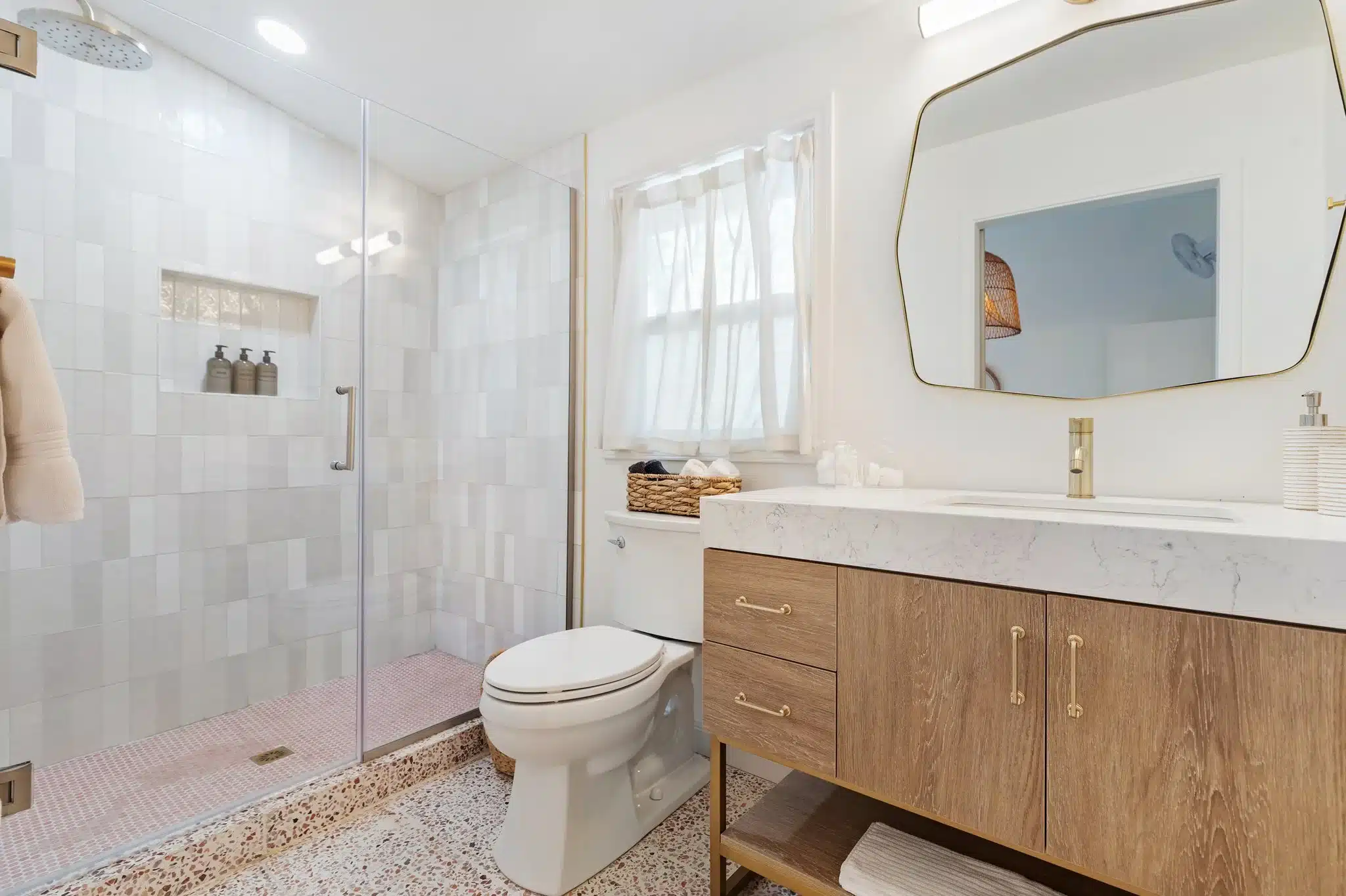 The Lone Palm House 4 1E3A4301