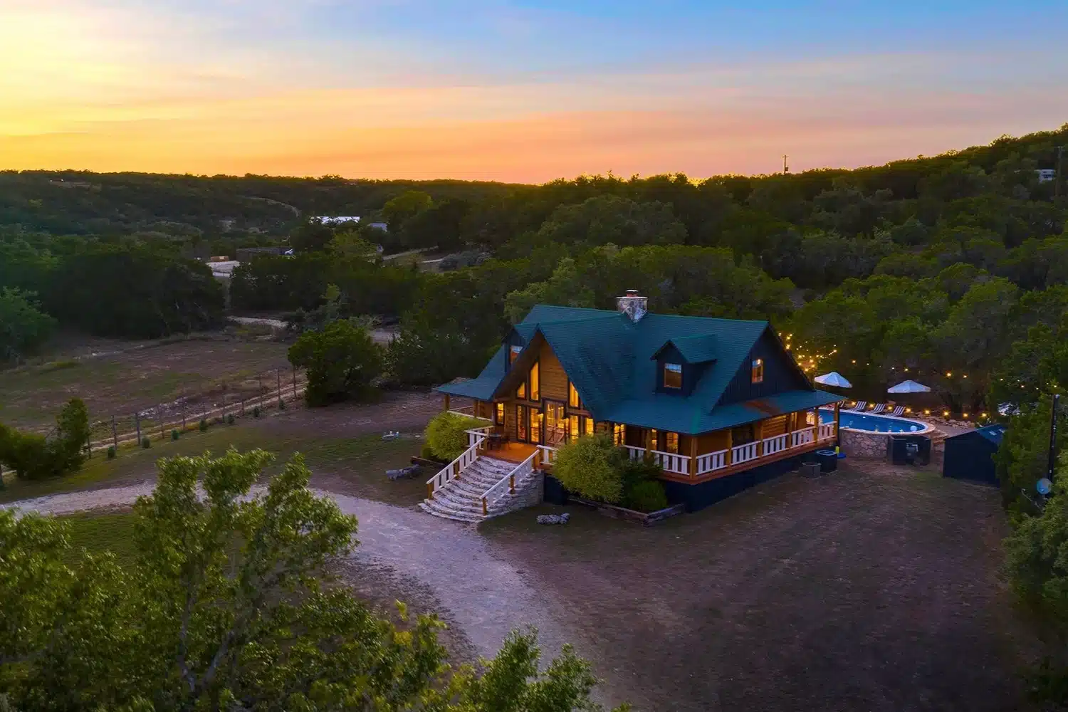 Cowboy Surf Lodge