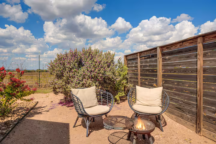 The Cora 3 f5cbfbd6 a62c 47b2 ab8f 2fcf4c26b9ef 1