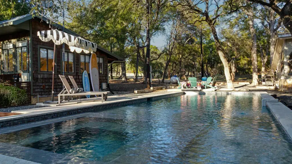 Whispering Creek 64 Exterior 0468