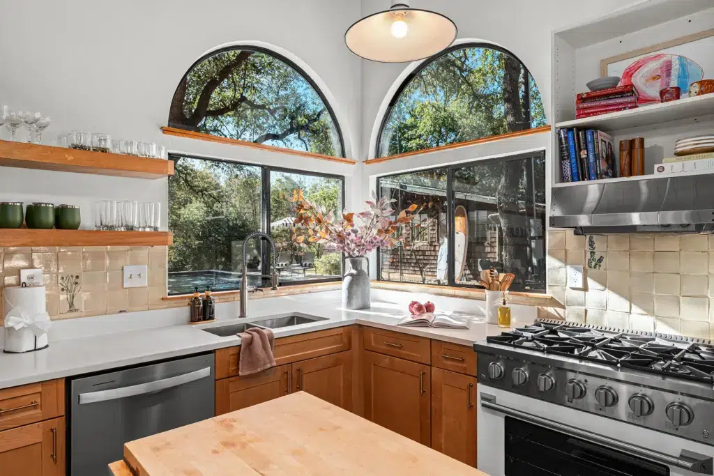 Whispering Creek 30 Interior 02507