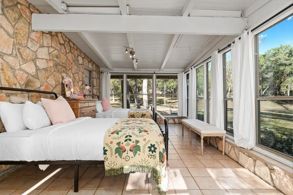 Whispering Creek 28 Interior 02748