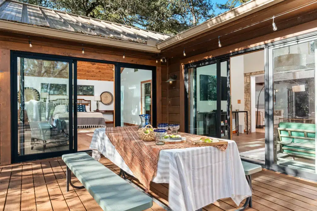 Whispering Creek 68 Interior 02816