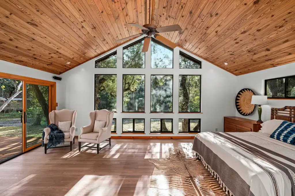 Whispering Creek 3 Interior 02858