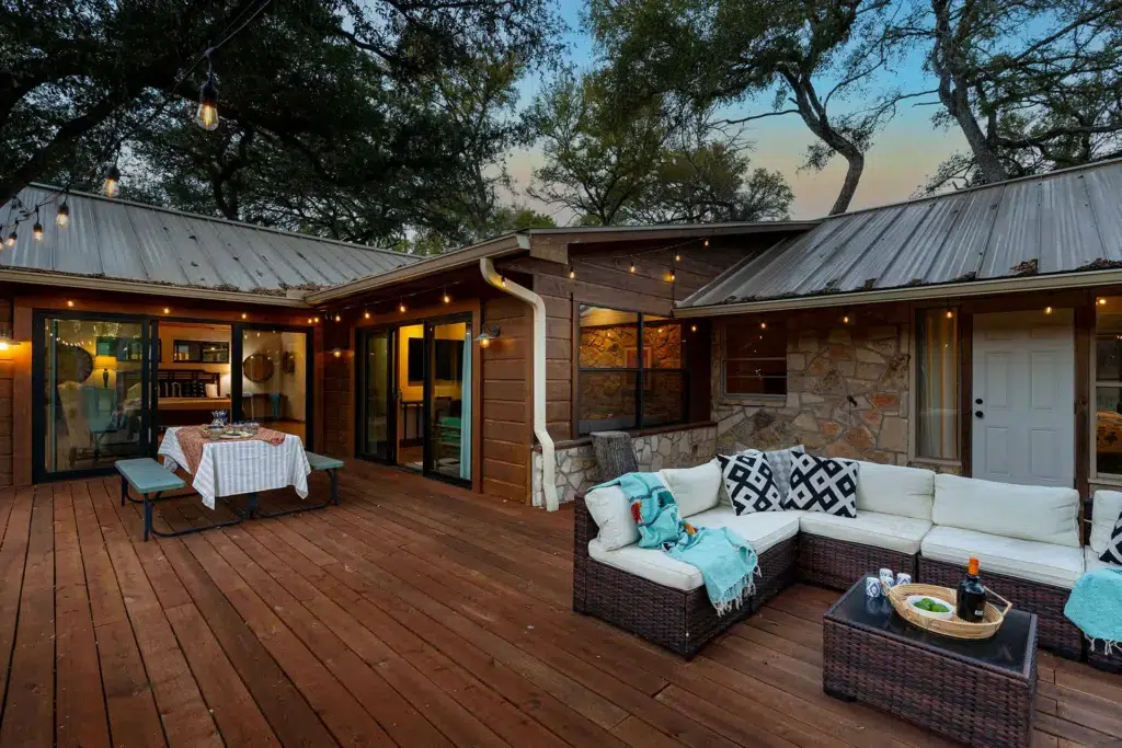 Whispering Creek 105 Twilight 03098 Edit