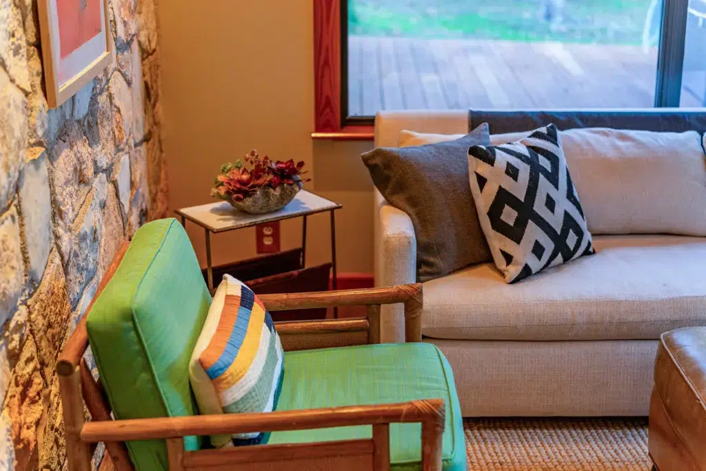 Whispering Creek 46 Vignette 03016