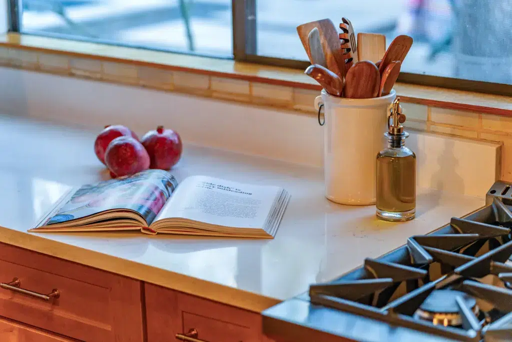 Whispering Creek 45 Vignette 03024